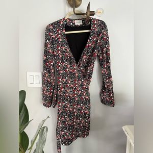 ✨SOFT SEZANE DRESS WITH TIE WAIST✨